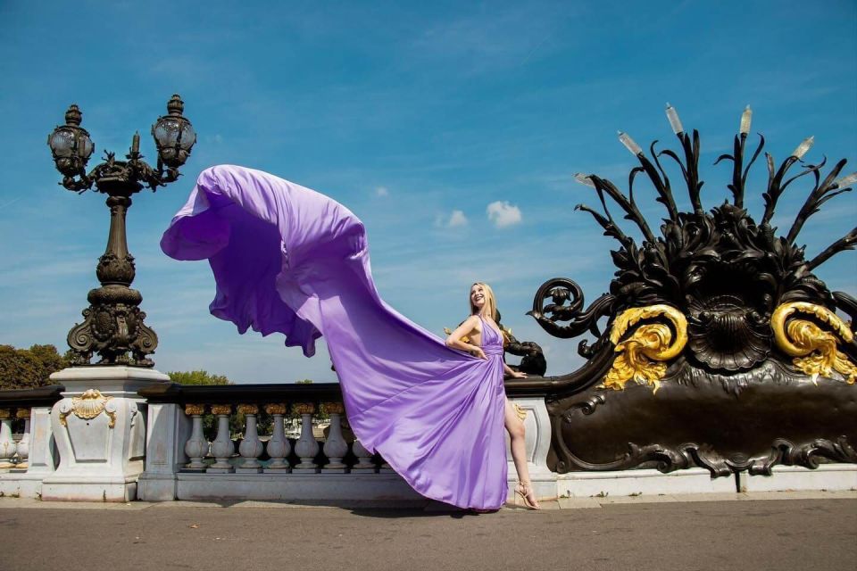 Paris : Private Flying Dress Photoshoot by the Eiffel Tower - Language Options Available