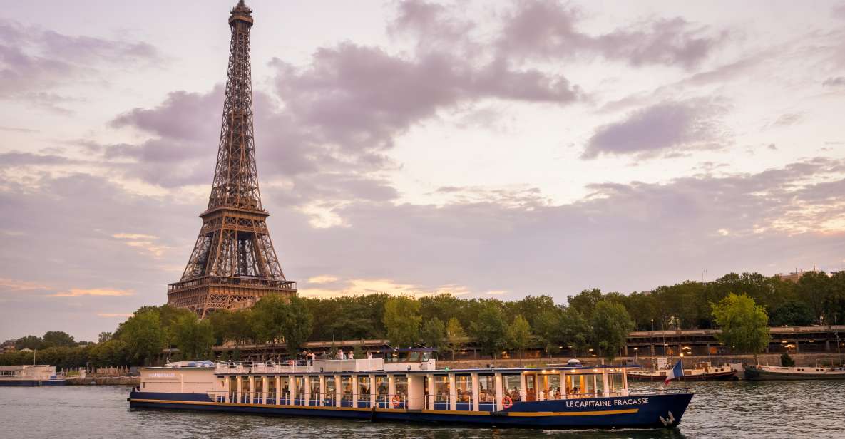 Paris: Romantic Cruise With 3-Course Dinner on Seine River - Meeting Point Information