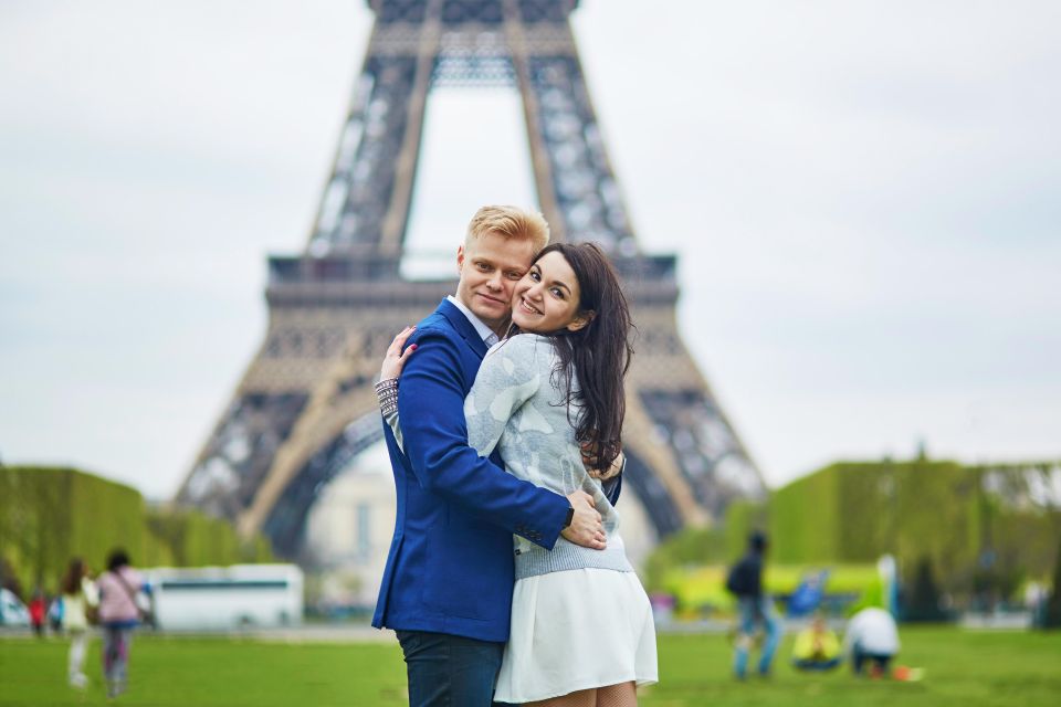 Paris: Romantic Photoshoot for Couples - Inclusions