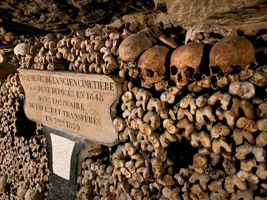 Paris: Small-Group Catacombs Tour With Skip-The-Line Entry - Group Size and Personalized Experience