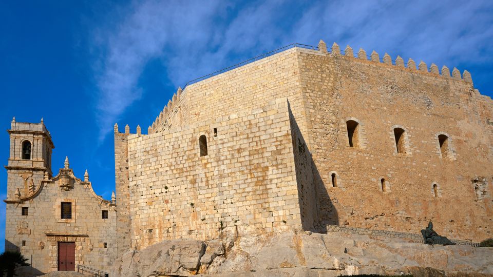 Peñiscola: Castle & Walled City Spanish Guided Tour - Detailed Tour Description