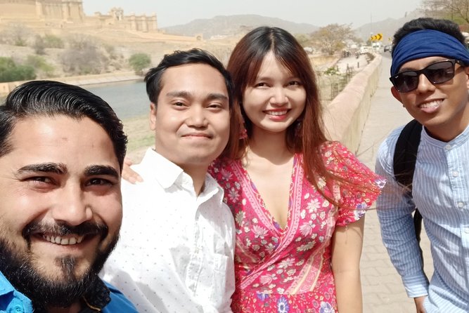 Pink City Private Day Tour by Tuk Tuk With English Speaking Driver.. - Contact and Support