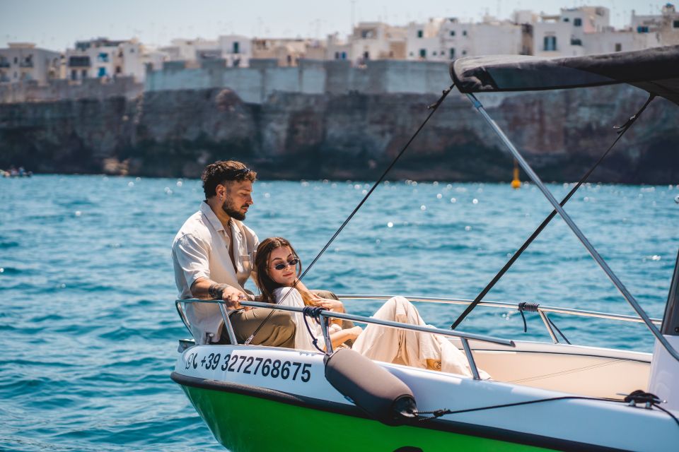 Polignano a Mare: Private Speedboat Cave Trip With Aperitif - Meeting Point