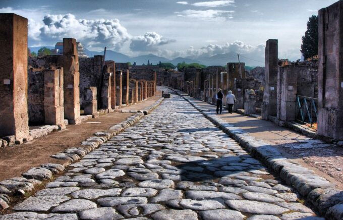 Pompeii VIP 3h Tour: Skip-The-Line With Your Archaeologist - Important Information for Visitors