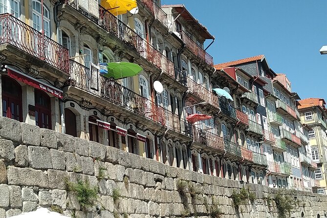 Porto and Its Charms - Tour From Lisbon - Customer Interactions and Responses