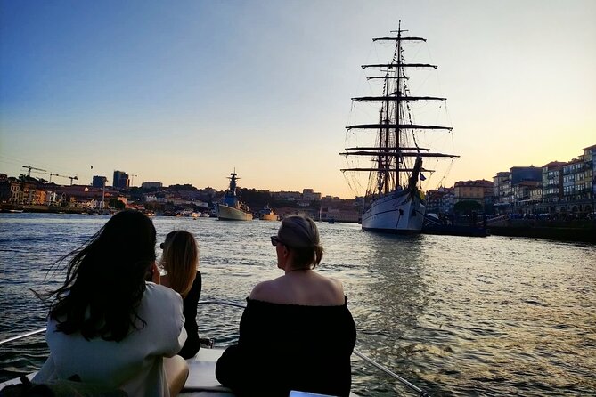 Porto: Private Boat Trip From Afurada to D. Luís Bridge (1h) - Common questions