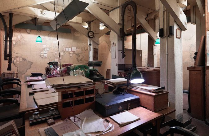 Private 9Hr Tour: St Pauls Churchill War Rooms & Tower of London - Common questions