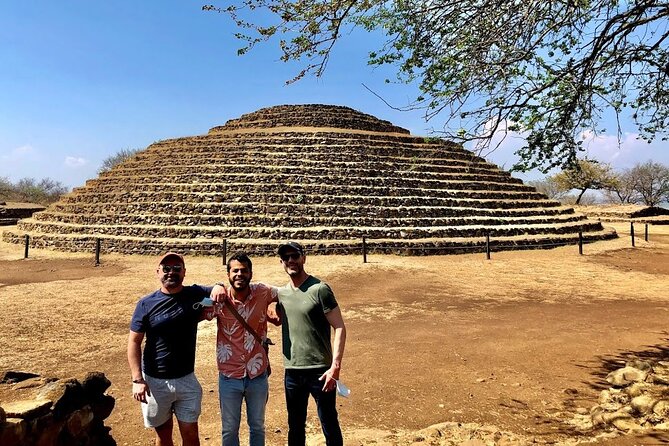 Private Day Tour of Guachimontones & Tequila - Lunch at Local Restaurant