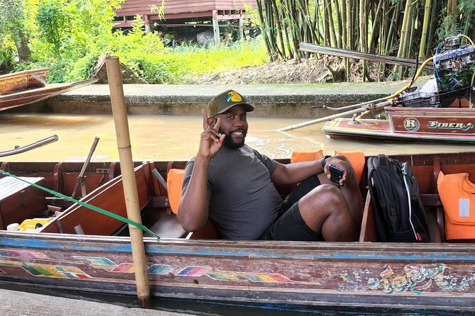 Private Floating Market and Maeklong Railway Market Day Tour - Market Experience