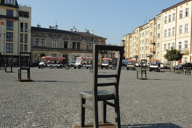 Private Krakow Sightseeing by Golf Cart - Common questions