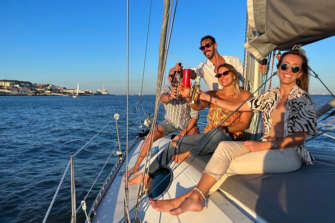 Private Lisbon Sunset Sailing Tour - Itinerary Highlights