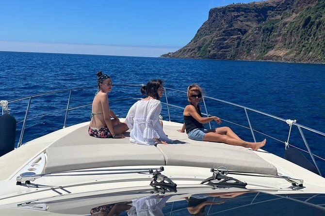 Private Luxury Yacht Tour in Madeira Island - Customer Reviews and Ratings