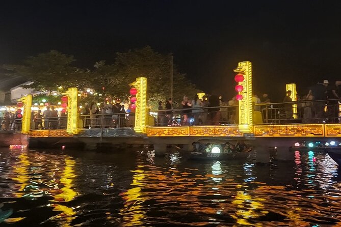 Private Roundtrip to Hoi an City - Night Market From Da Nang City - Support and Assistance