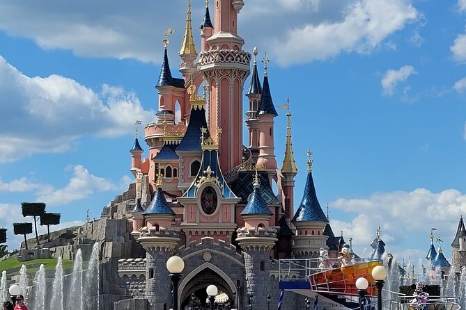 Private Transfer From Disneyland Paris - Booking Confirmation