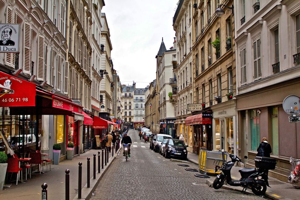 Private Walking Tour of Montmatre - Benefits of the Tour