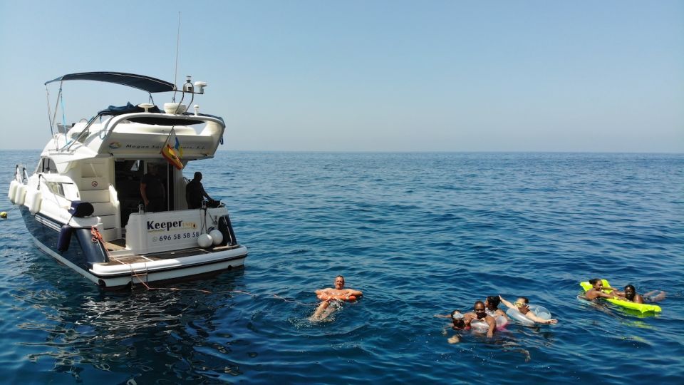 Puerto De Mogan : Dolphin Boat Trip - Location Information