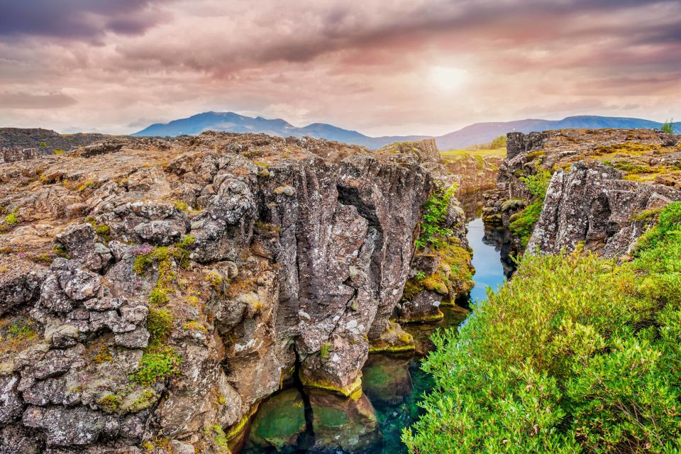 Reykjavík: Golden Circle and Blue Lagoon Tour With Transfers - Tour Highlights and Inclusions