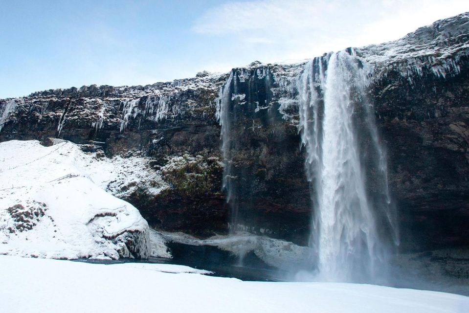 Reykjavik: Iceland South Coast & Glacier Snowmobile Tour - Location Details and Accessibility