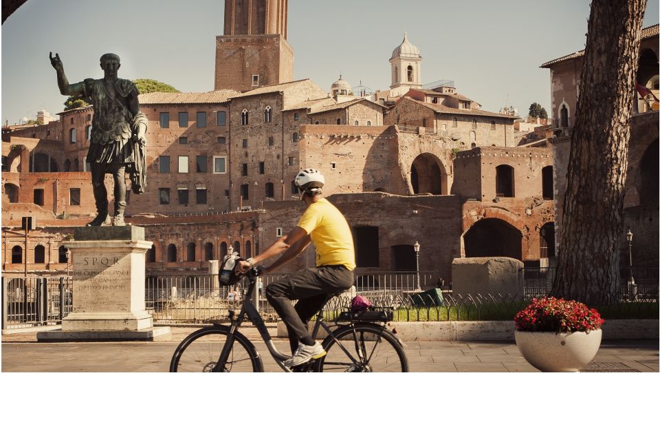 Rome: City Center Highlights Tour by Quality E-Bike - Group Size Limit