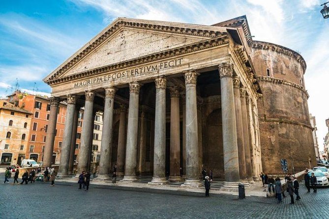 Rome'S Fountains and Squares Walking Tour W/Personal Tour Guide - Meeting Point and Logistics