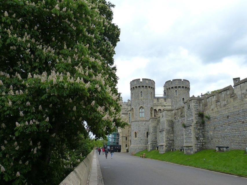Royal Windsor Castle Tour Private Including Tickets - Tour Highlights and Optional Stops