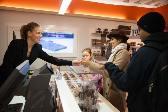 Saint-Germain-des-Prés: Pastry and Chocolate Walking Tour - Full Description