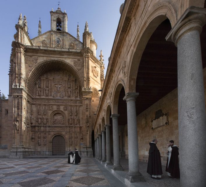 Salamanca: Local Legends Evening Walking Tour - Common questions