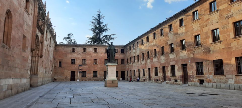 Salamanca: University and Colleges Walking Tour - Architectural Wonders