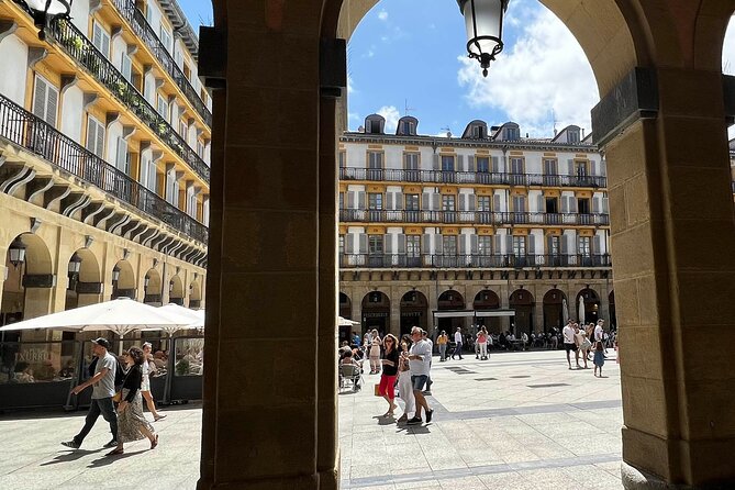 Sampling San Sebastiáns History: A Self Guided Audio Tour - Architectural Marvels to Explore