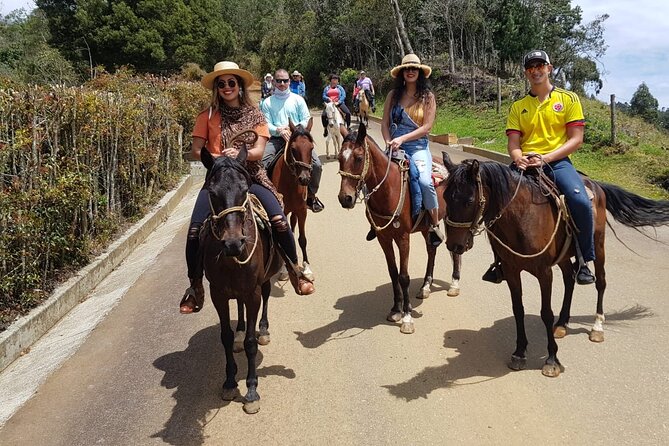 Santa Elena - Rionegro Horse-Back Riding Tour Near Medellín - Key Points