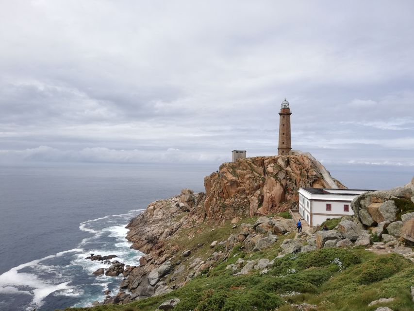 Santiago De Compostela: Finisterre, Muxia & Costa Da Morte - Inclusions