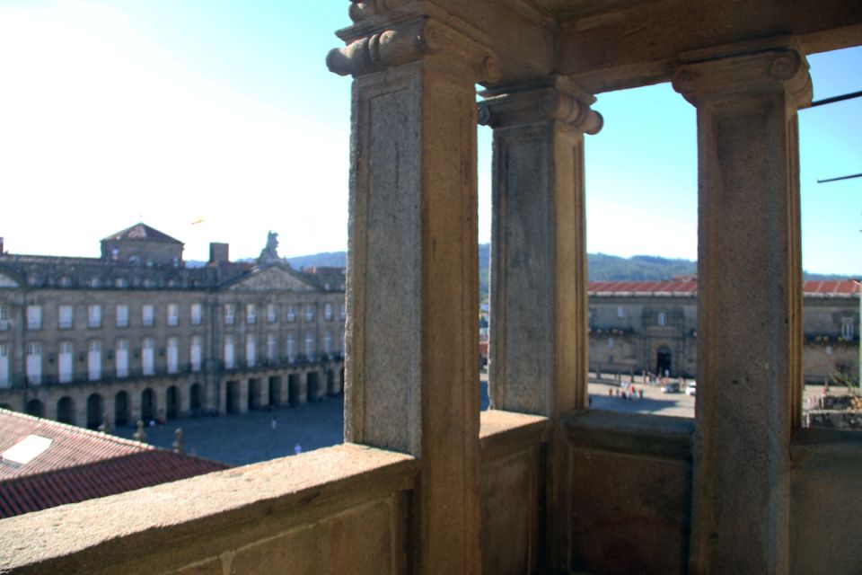 Santiago De Compostela: Old Town Private Tour - Participant Information