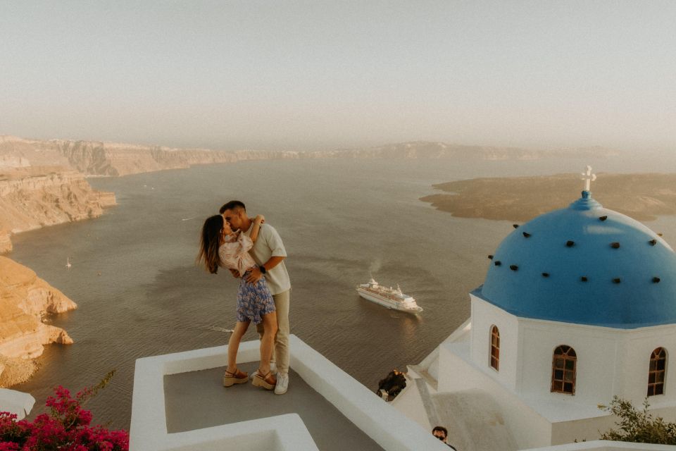 Santorini Photo Shoot and Tour at Unique Spots With a Local - Last Words