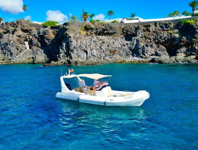 Seaside Bliss: Boat, Snorkel, Sun, Sip, Snack Delights" - Location Details