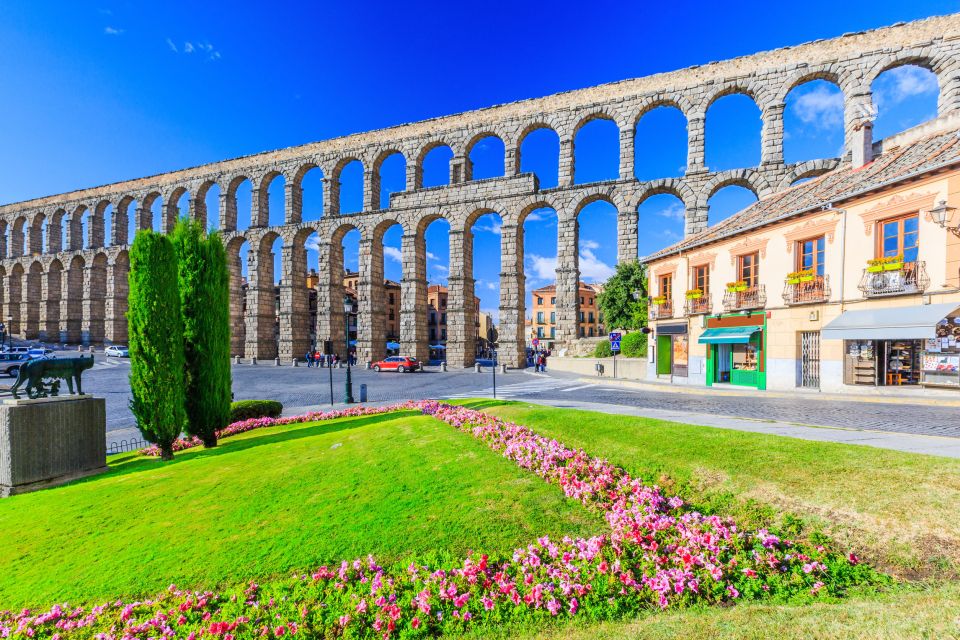 Segovia: Private Guided Tour With Flexible Route - Booking Details and Cancellation Policy