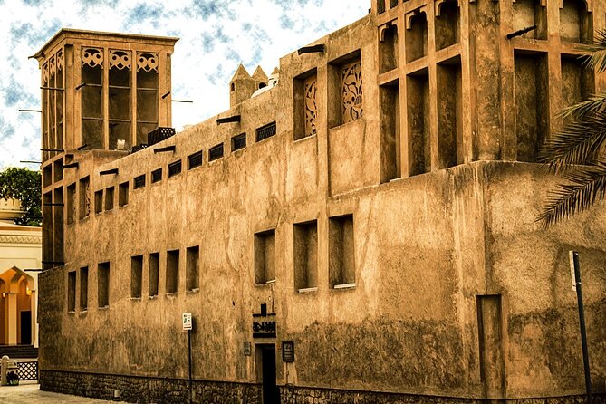 Semi-Private Walking Tour With Pickup and Breakfast in Old Dubai - Pricing and Inclusions