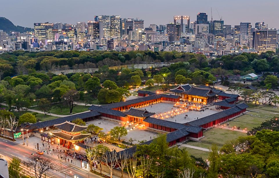 Seoul: Nighttime Tour of Palace, Market, Naksan Park & More - Review Summary