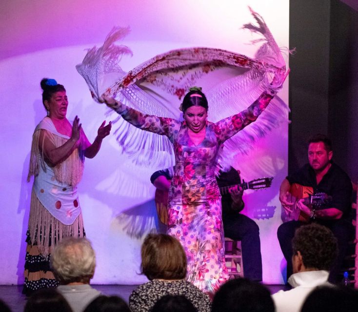 Sevilla: Flamenco Show at Tablao Álvarez Quintero - Inclusions and Add-ons