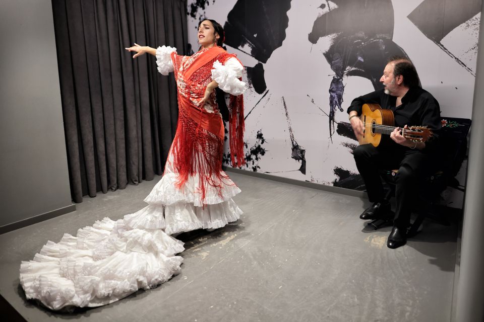 Seville: Flamenco Show Ticket at the Foot of the Giralda - Customer Reviews