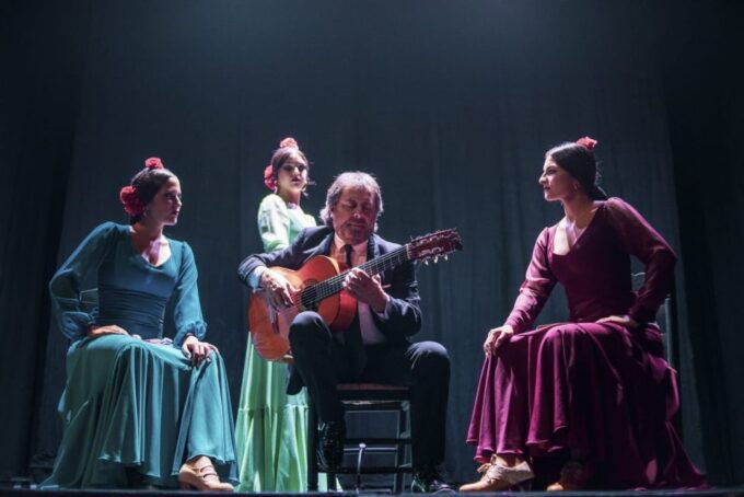 Seville: Live Flamenco Dancing Show Ticket at the Theater - World-Class Flamenco Artists