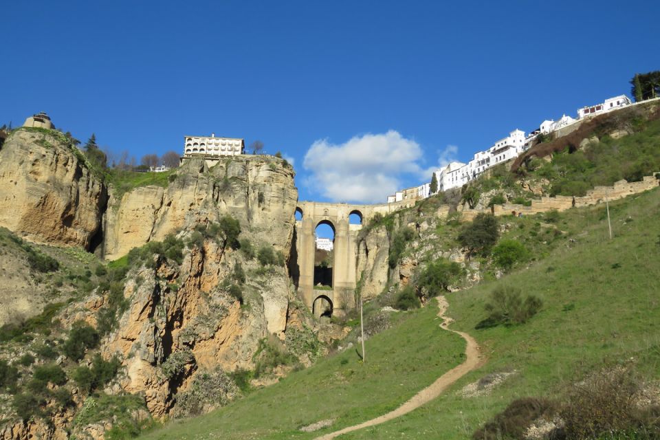 Seville: Private One-Way Transfer From Seville to Ronda - Additional Information and Benefits