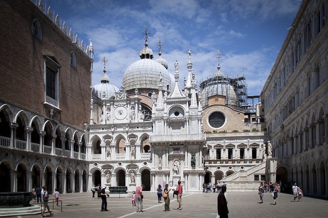 Skip the Line Doges Palace Guided Walking Tour in Venice - Customer Reviews