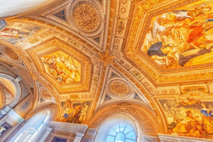 Skip the Line Vatican Museum Sistine & St.Peter Private Tour - Restrictions