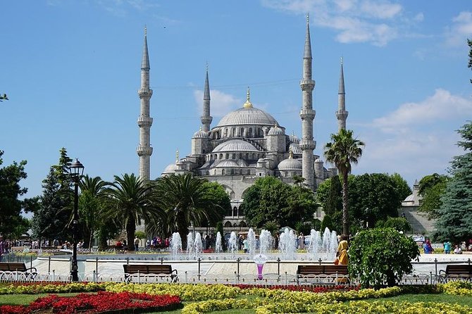 Small Group Istanbul In A Day & Skip The Line At Hagia Sophia & Topkapı Palace - Hagia Sophia Experience