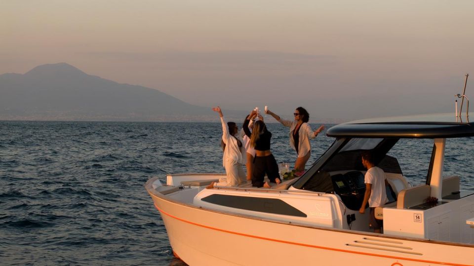 Sorrento: Private Tour to Capri on a  Gozzo Boat - Logistics