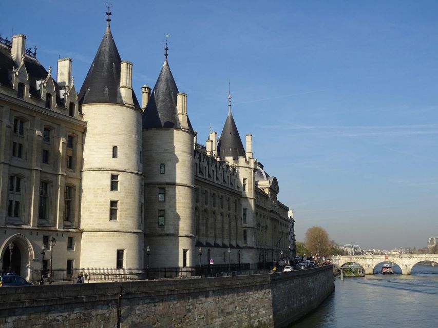Ste Chapelle & Conciergerie Private Guided Tour With Tickets - Tour Highlights
