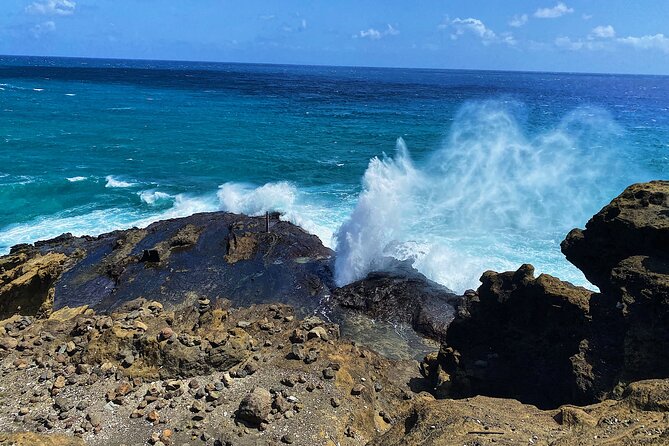 Sunrise Hike at Makapuu Lighthouse Trail - What to Bring