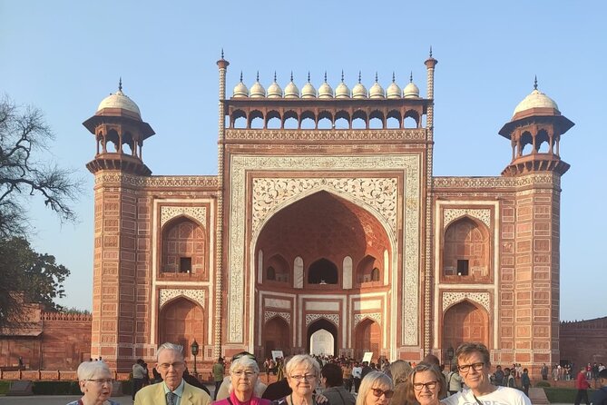 Taj Mahal Same Day Tour All Inclusive - Review Summary