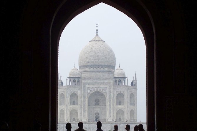 Taj Mahal Tour- Private Day Tour From Delhi - Dining Options and Recommendations