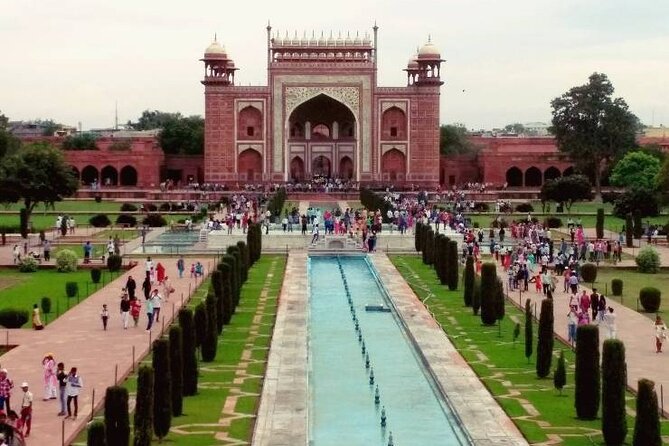 Taj Mahal,Agra Fort,Baby Taj and Methab Bagh Day Trip From Delhi - Explore Agra Fort